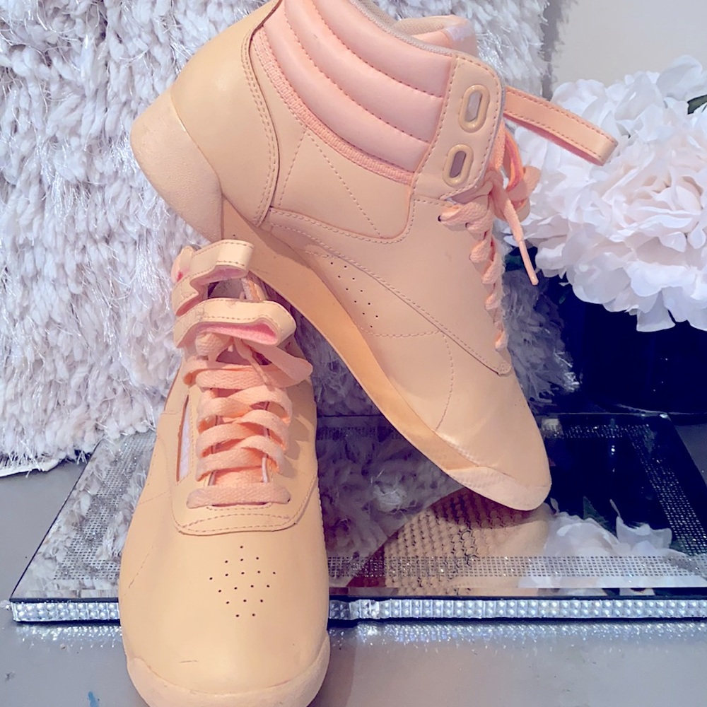 Reebok- Freestyle Hightop